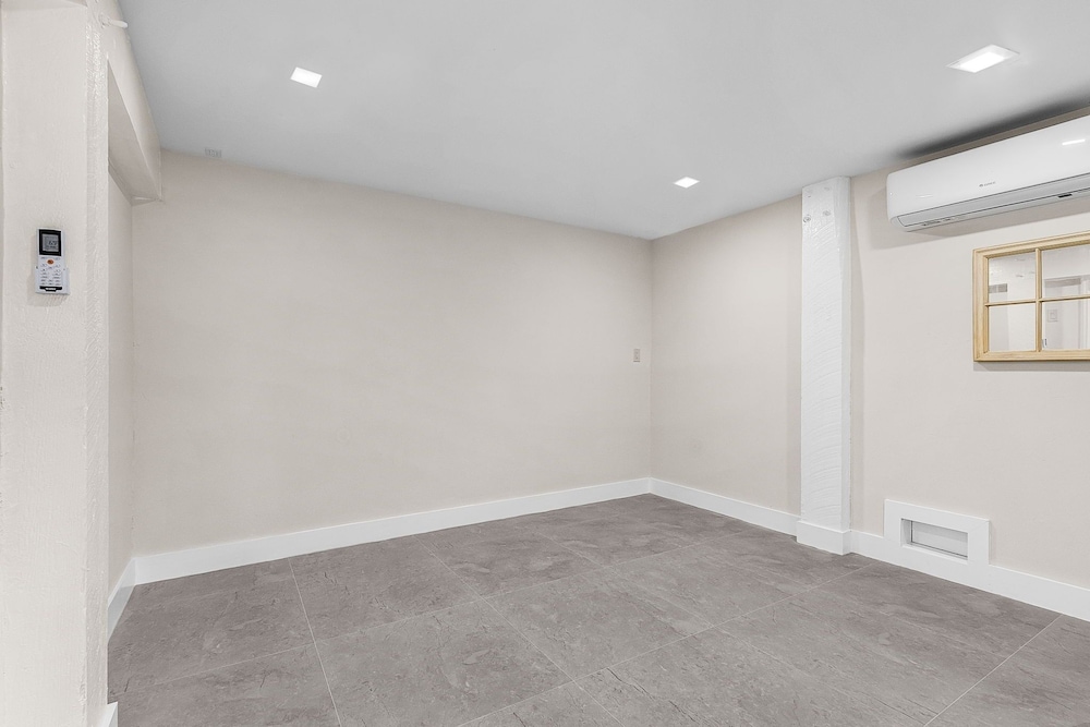 5550 Palmetto Paradise: 3br W/ Gulf Views, Heated Pool 3 Bedroom Home