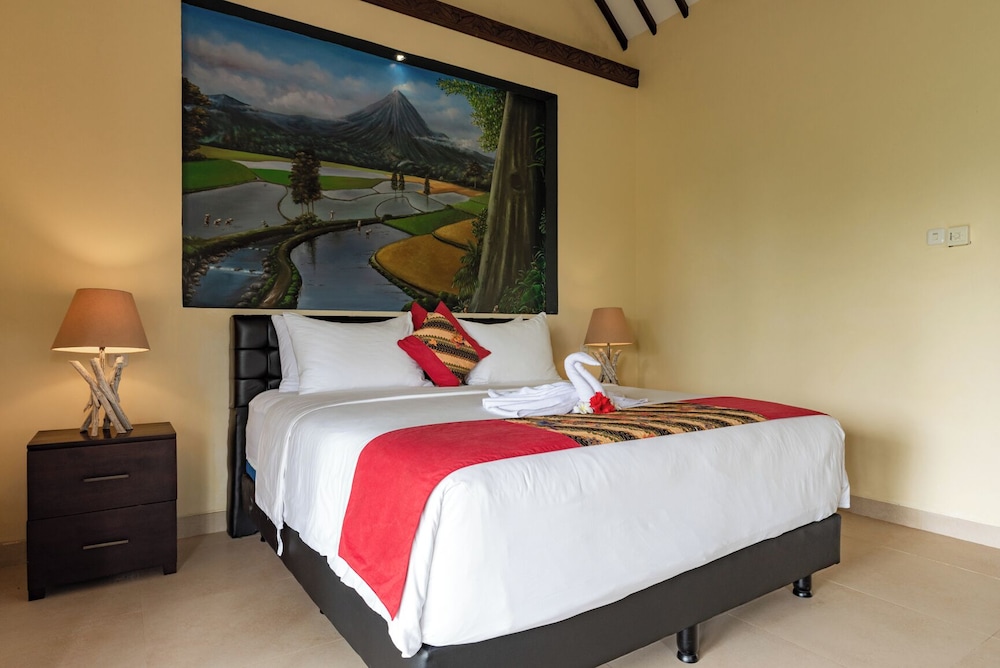 Alamanda Lovina Resort