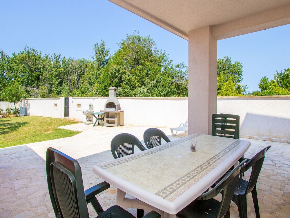 Apartment in Croatia Near the Coast