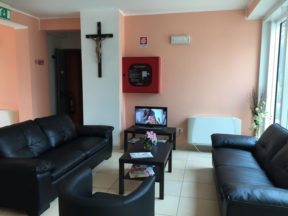 Casa Nostra Signora Del Sacro Cuore di Gesù