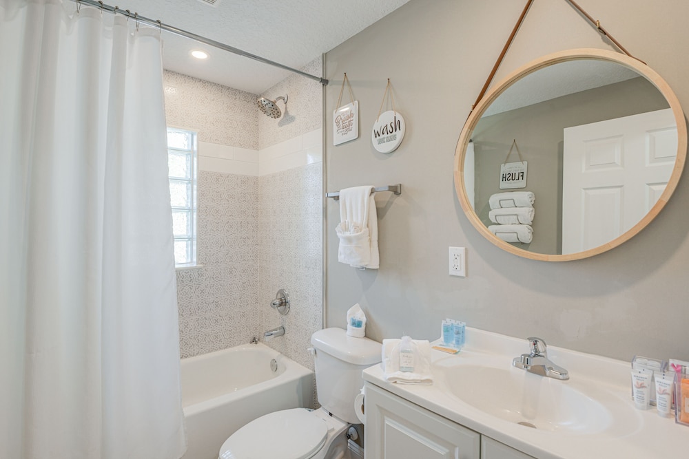 Orange Park Home w/ Private Pool & Grill!, photo 22