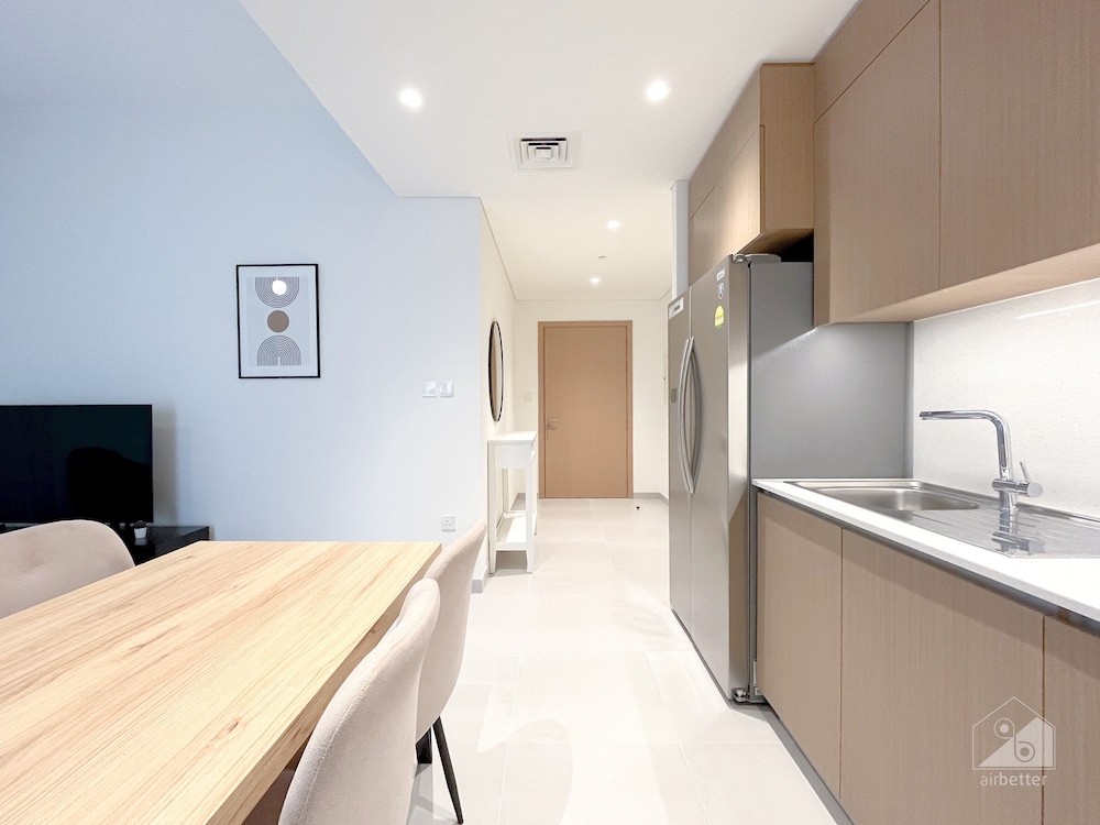 Creek Beach Dubai to Stunning 2B Apt with Balcony in Dubai Creek Harbour
