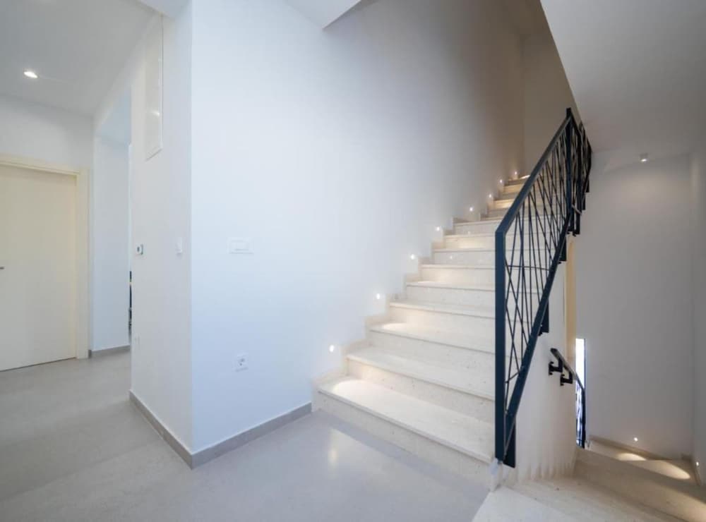Luxury Villa Navis