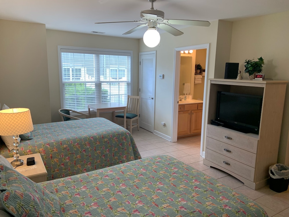 Relax, Beach, Golf, Shop, Repeat 2 Bedroom Resort