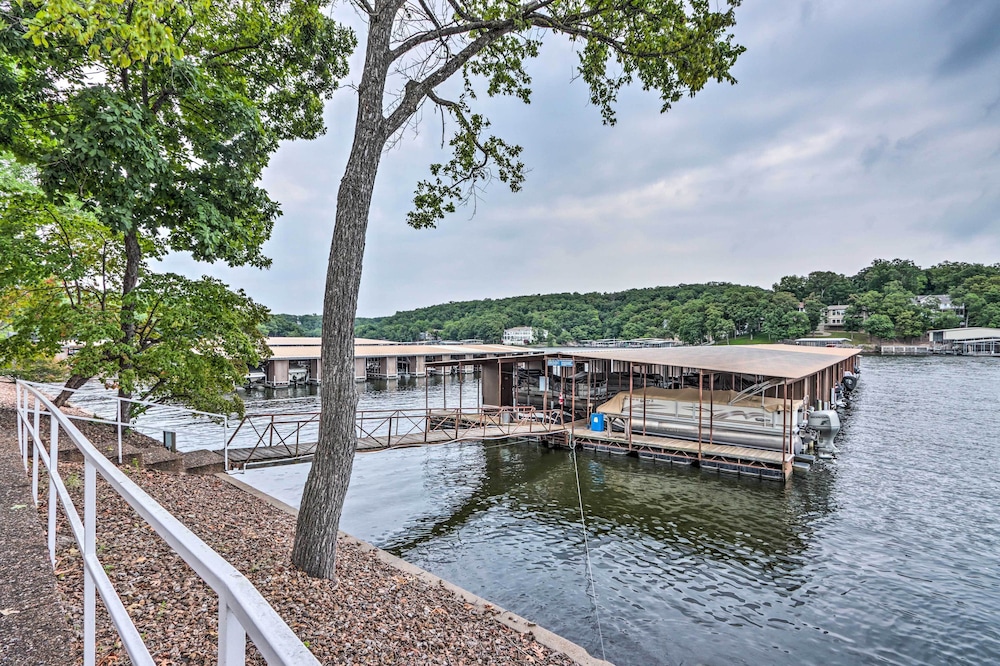 Community Perks: Scenic Osage Beach Condo!