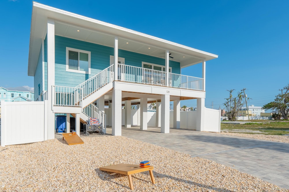 Bettys Beach House