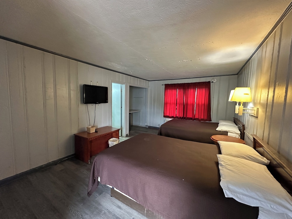 Colony Inn By OYO Columbus US-280