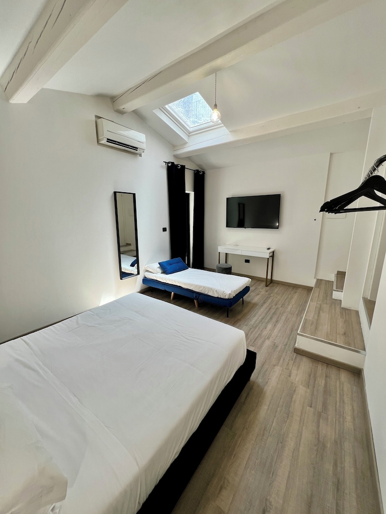 Room Verona Ai Conti