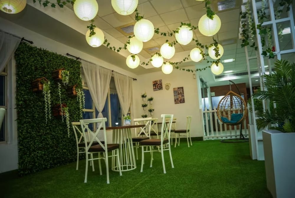 Treeoise Resort