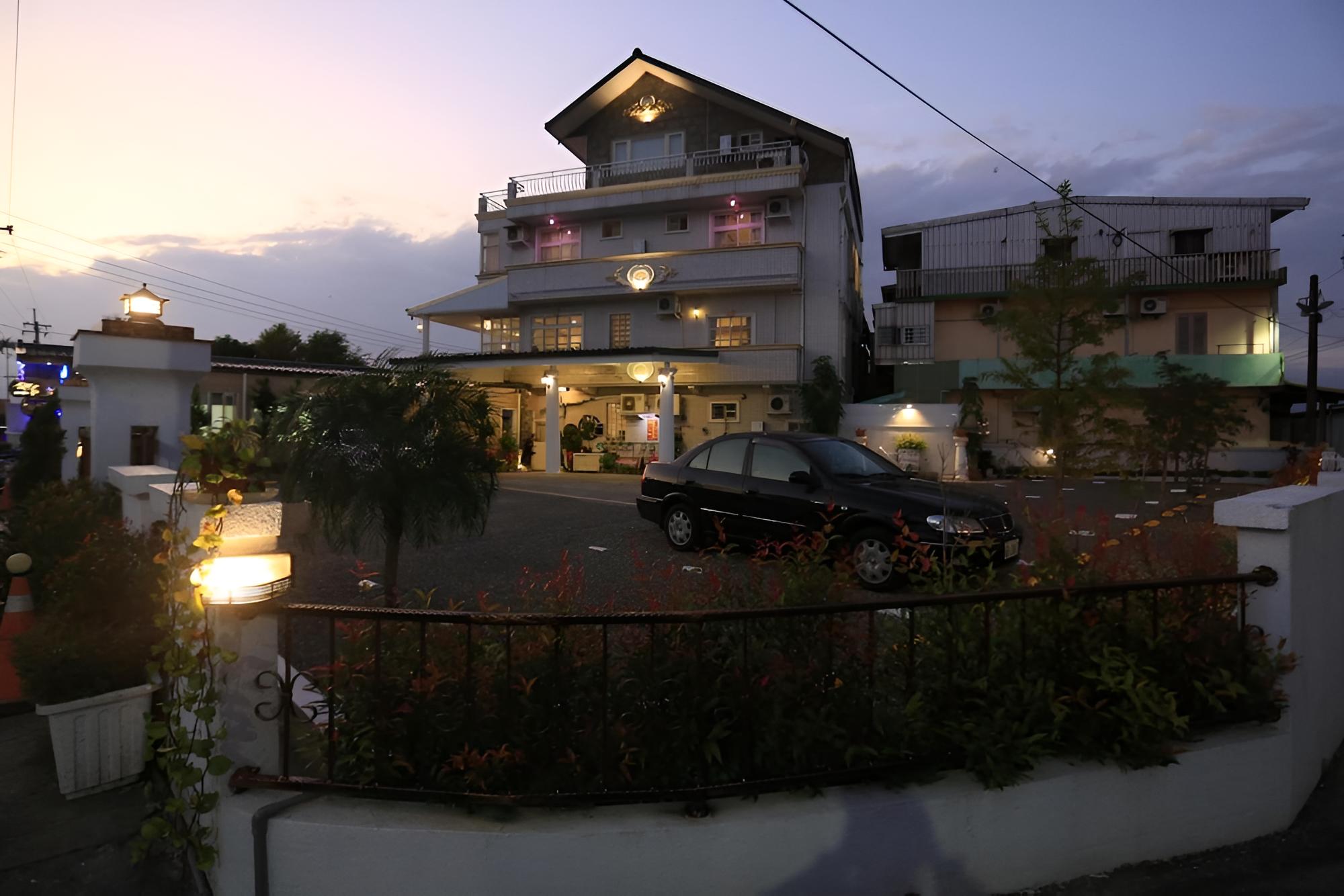 Avica B&B