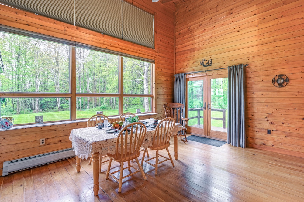 Near State Parks: Countryside Cottage in Wellsboro