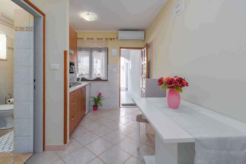 Ferienwohnung mit Wlan und Schöner Terrasse