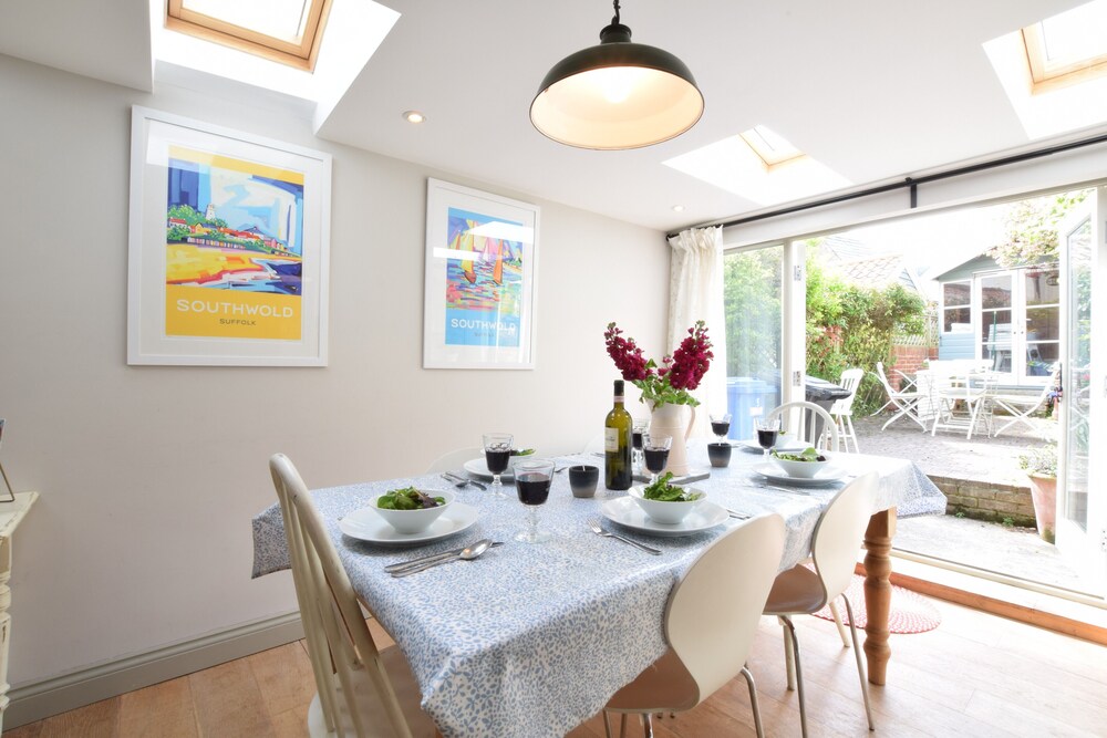 15 Victoria Street, Southwold