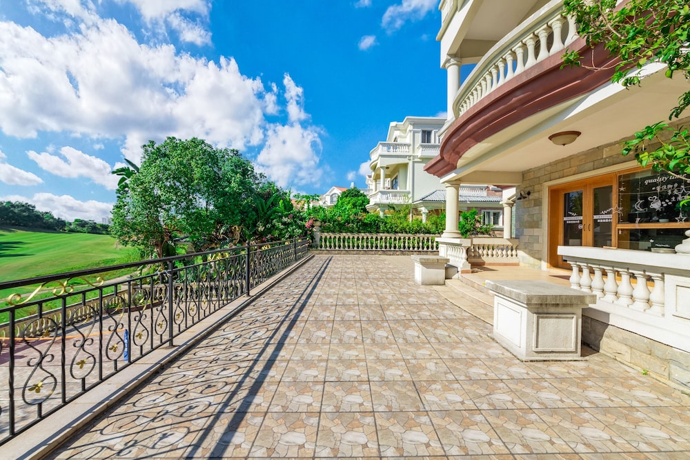 Milake Holiday Villa