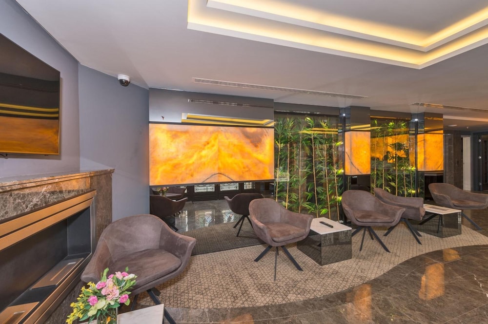 Genova Hotel - Image 5