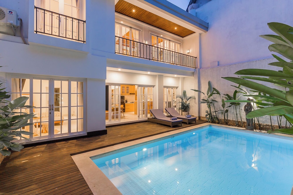 Villa Namo - Private Luxury 3 BR Villa