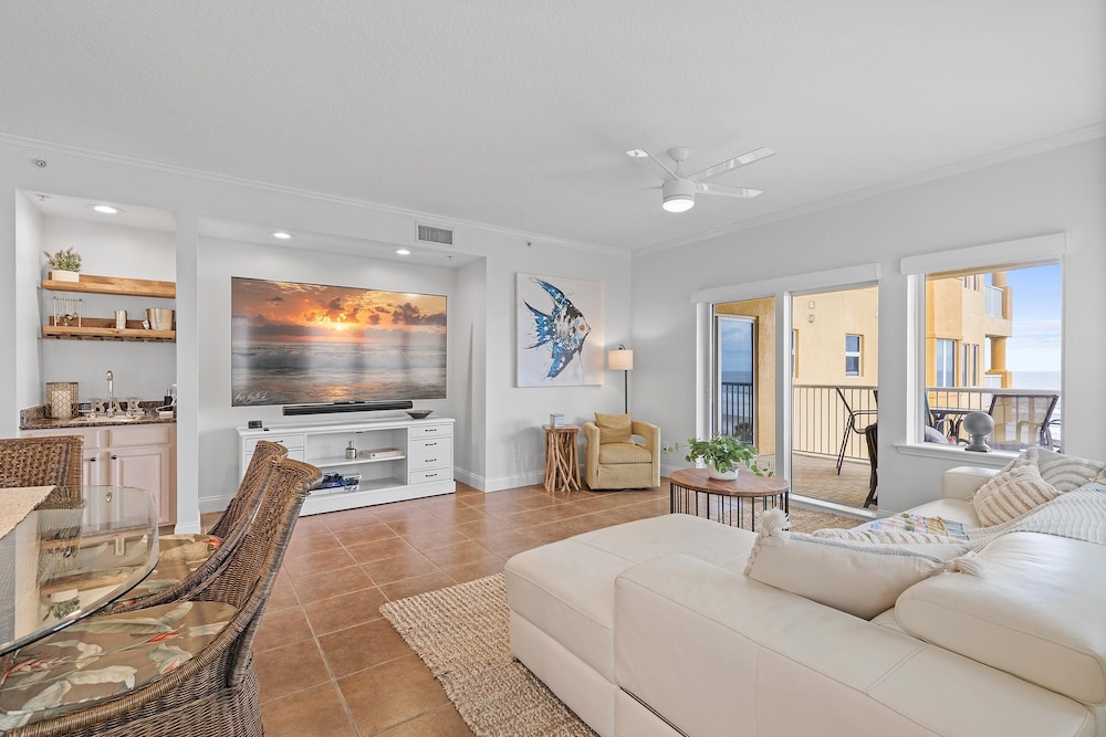 Atlantic Villas 402