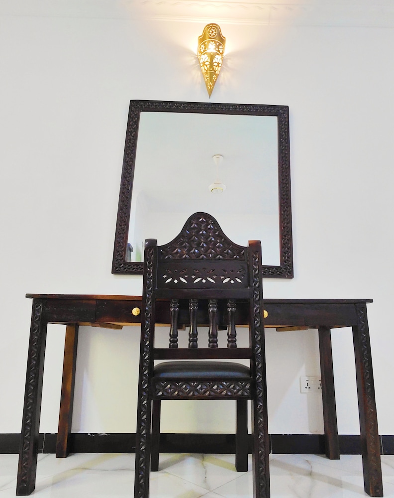 Ayaa Apartments
