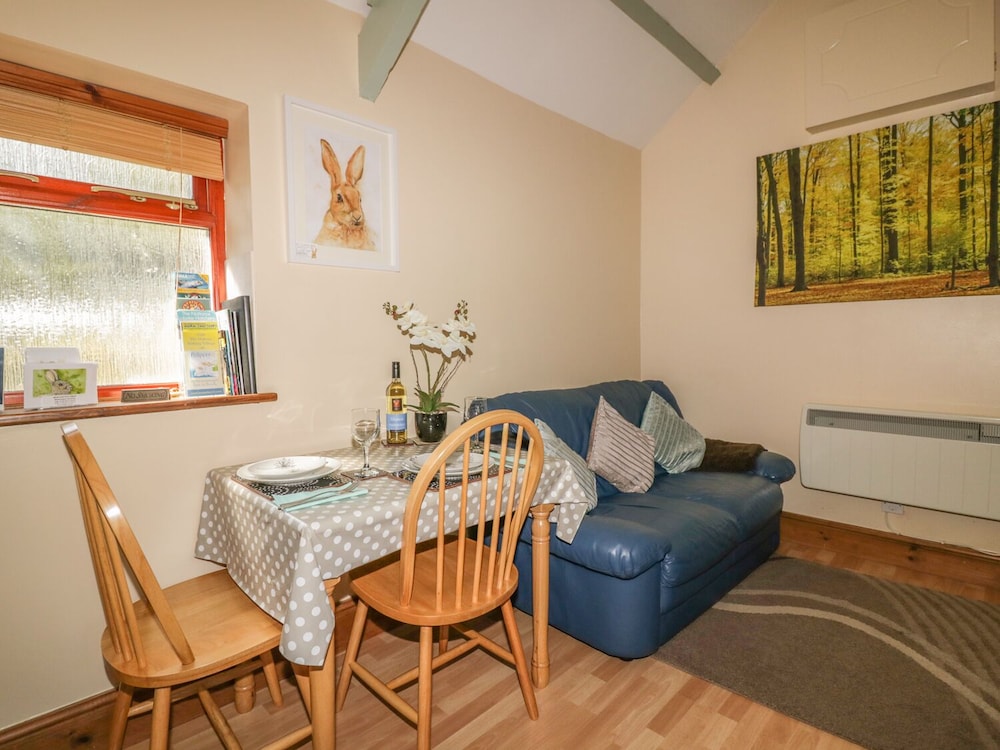 Cosy Cottage view 3