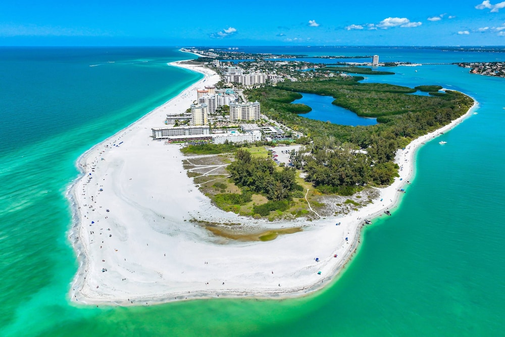 Pelican Gardens Studio 3 on Lido Key - Property Image 29