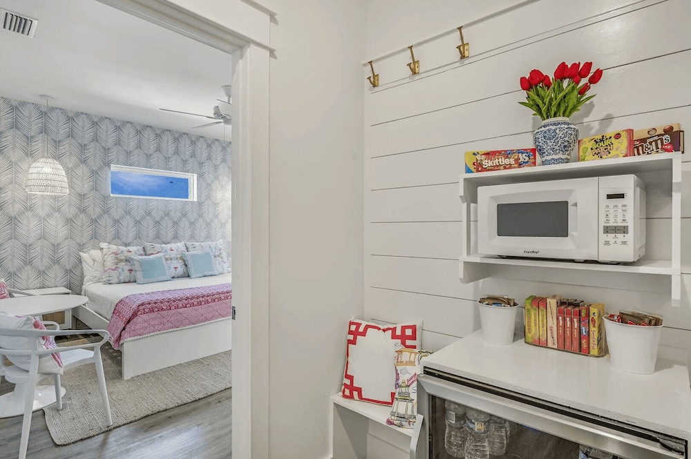 Newly Built, Walk to Dune Allen Beach, Pool 30A Ocean Pearl by Avantstay