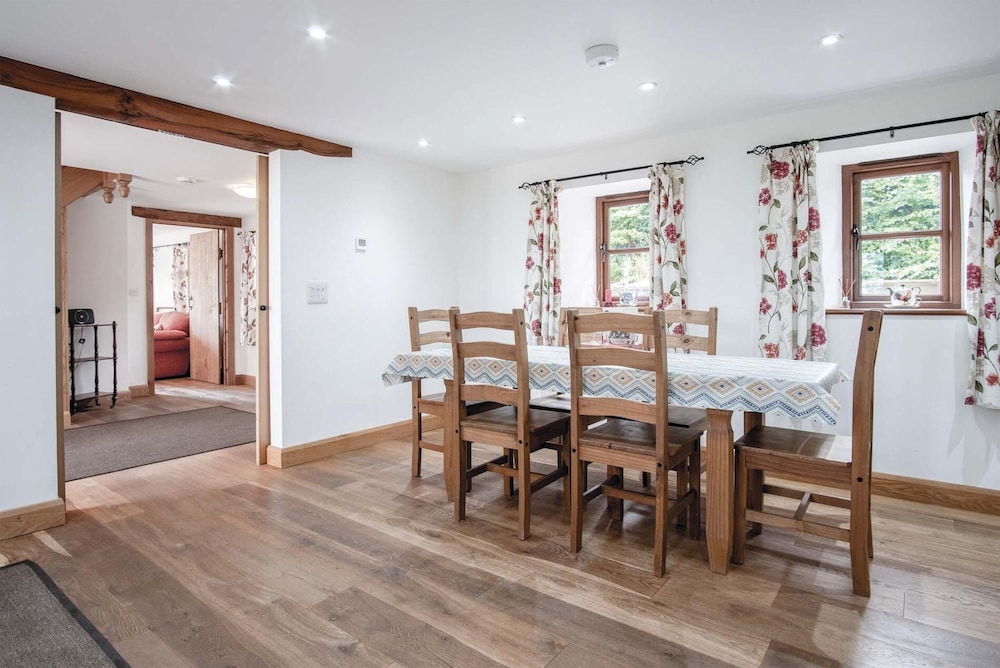 The Stables - 3 Bedroom Cottage - Beavers Hill