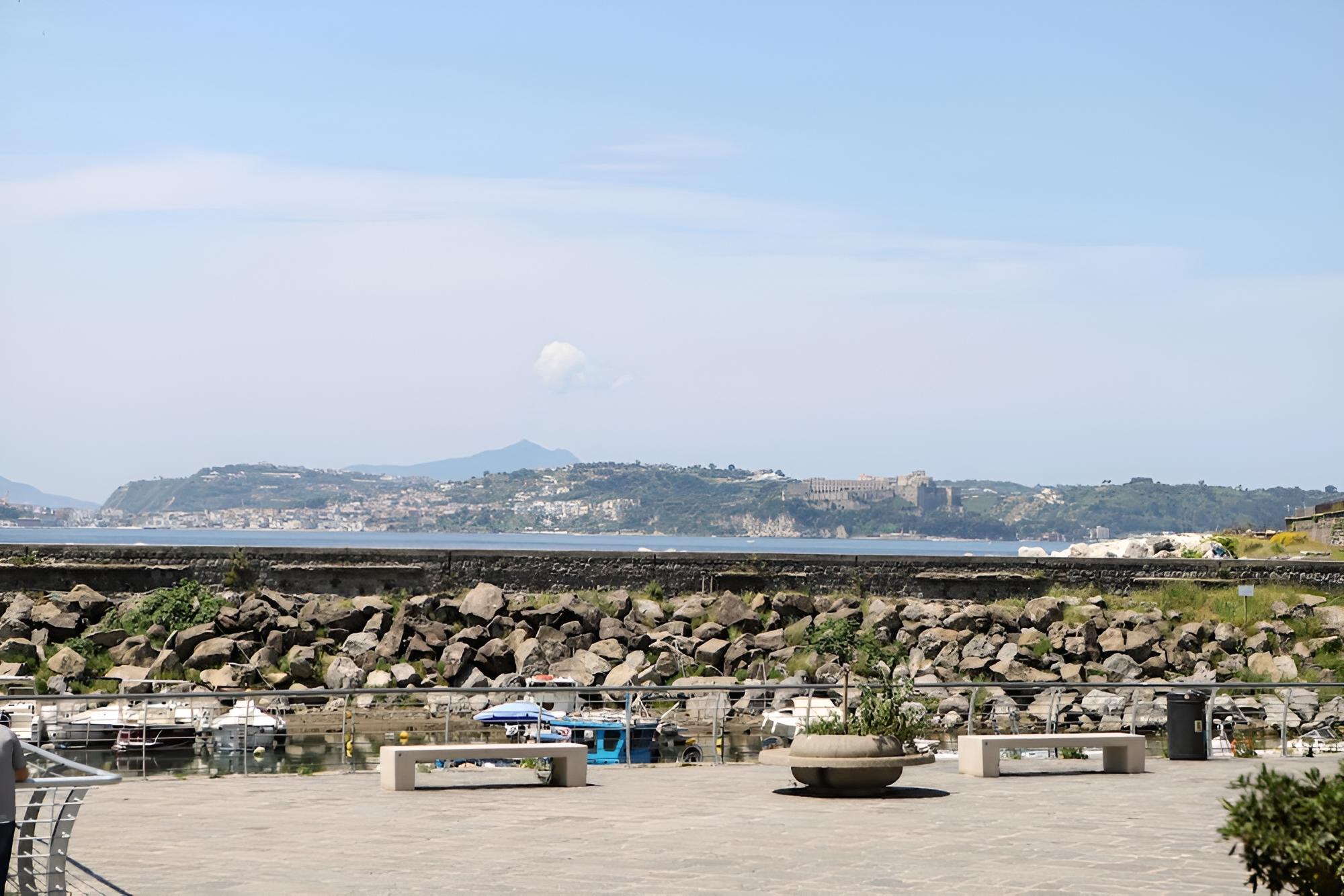 Photo 14