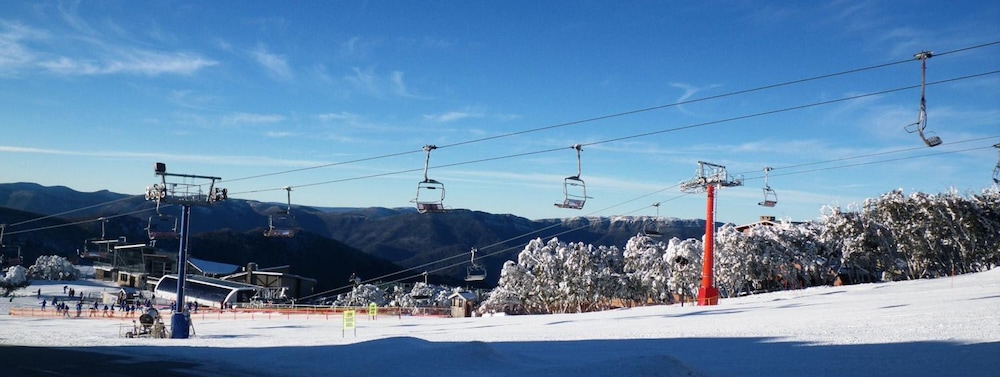 Ski Club of Victoria - Ivor Whittaker Lodge