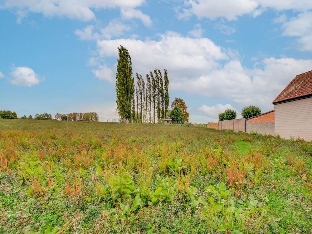 Lush Holiday Home in Vlaanderen With Private Pool