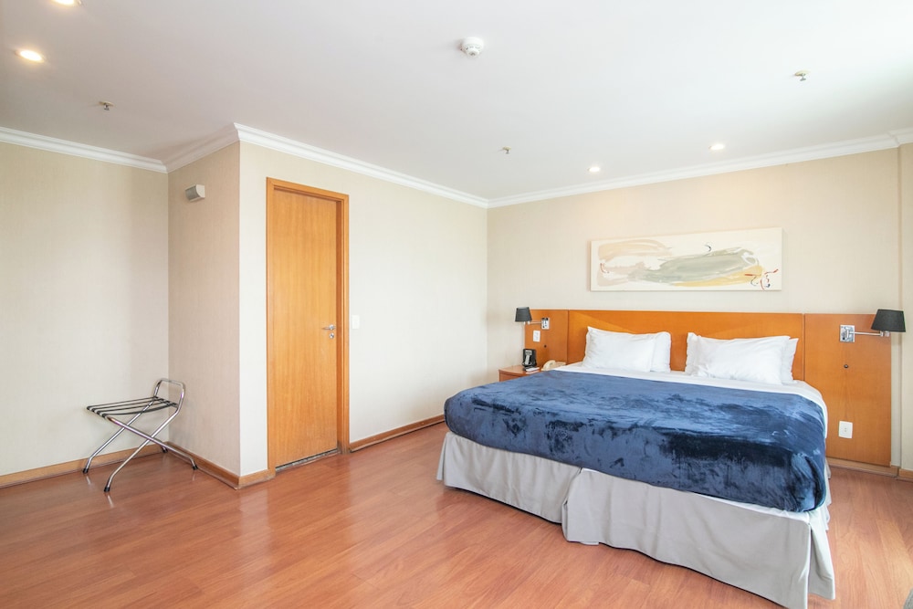 Flat Barra First
