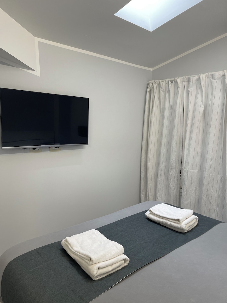 Central Suite 57