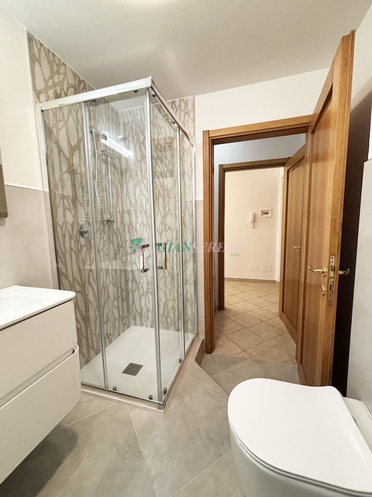 Central Area Close to the Beach-rif Palme