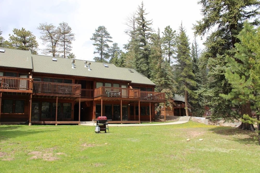Estes Park Condos - Property Image 213