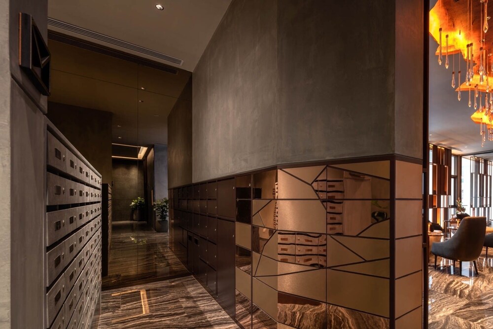 lobby & reception