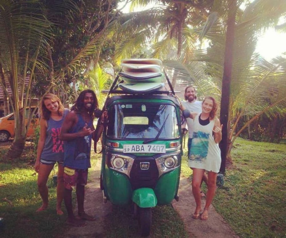 Surf & Yoga Mirissa