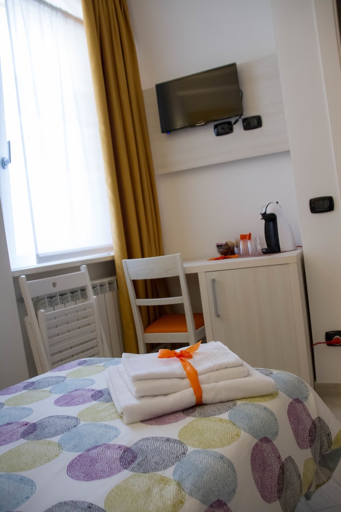 Bel Sorriso Varese - Dormire Felice Rooms & Apartments