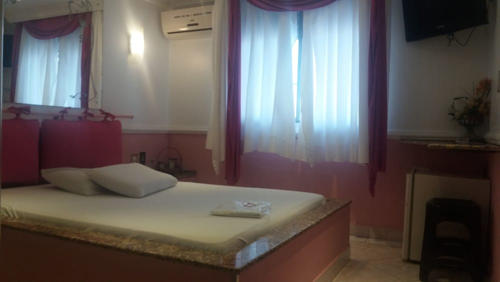 Motel dos Arcos