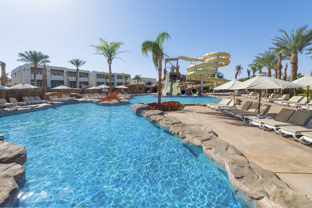 SENTIDO Reef Oasis Aqua Park Resort