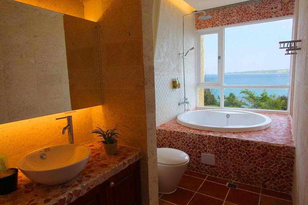 Just Hi Seaview B&B