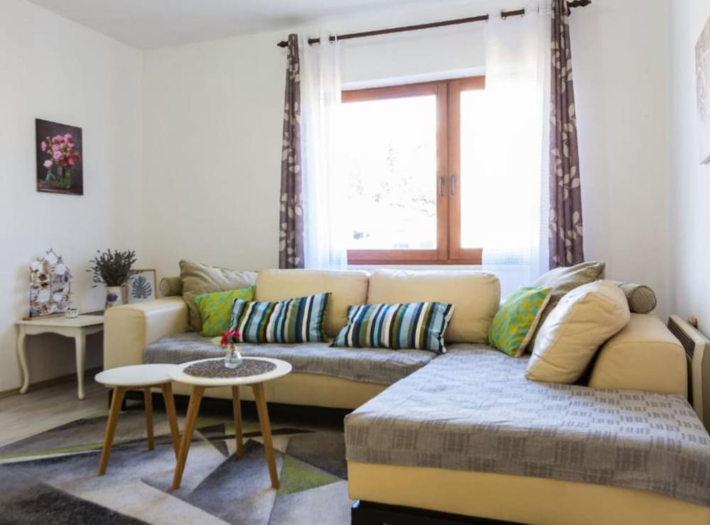 Charming Zadar Apartment Near Old Town With Convenient Access to Beaches