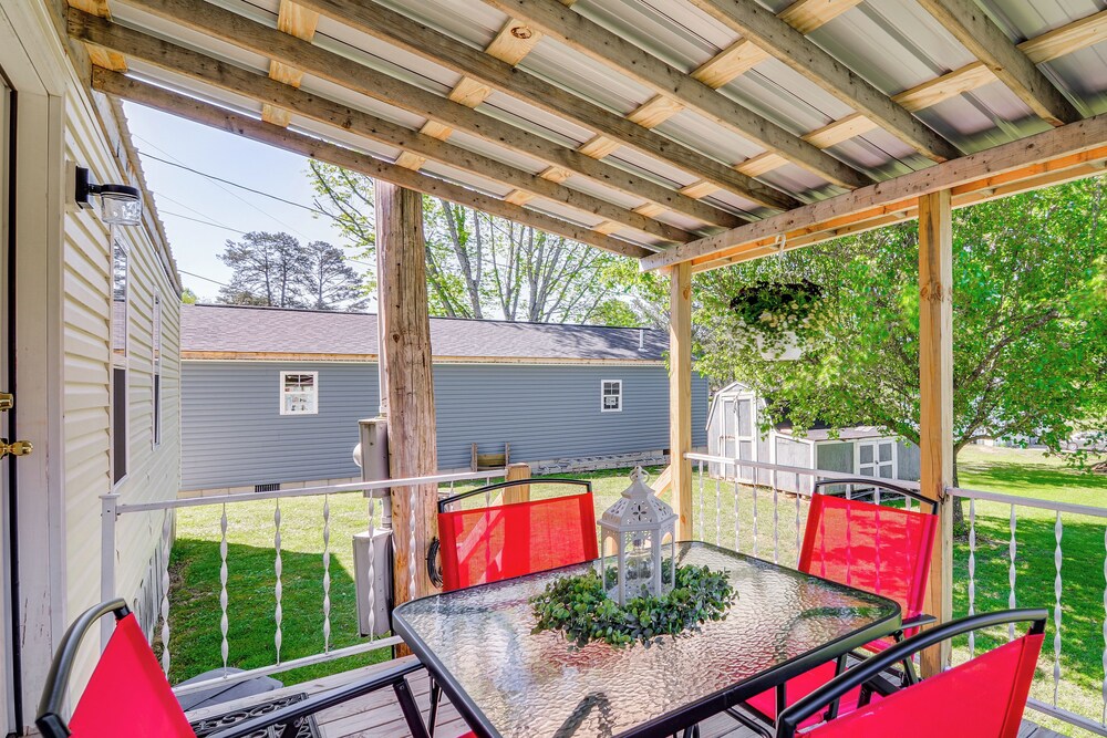 Corbin Vacations - Pet-friendly Corbin Vacation Rental  4 Mi to Town - Property Image 10
