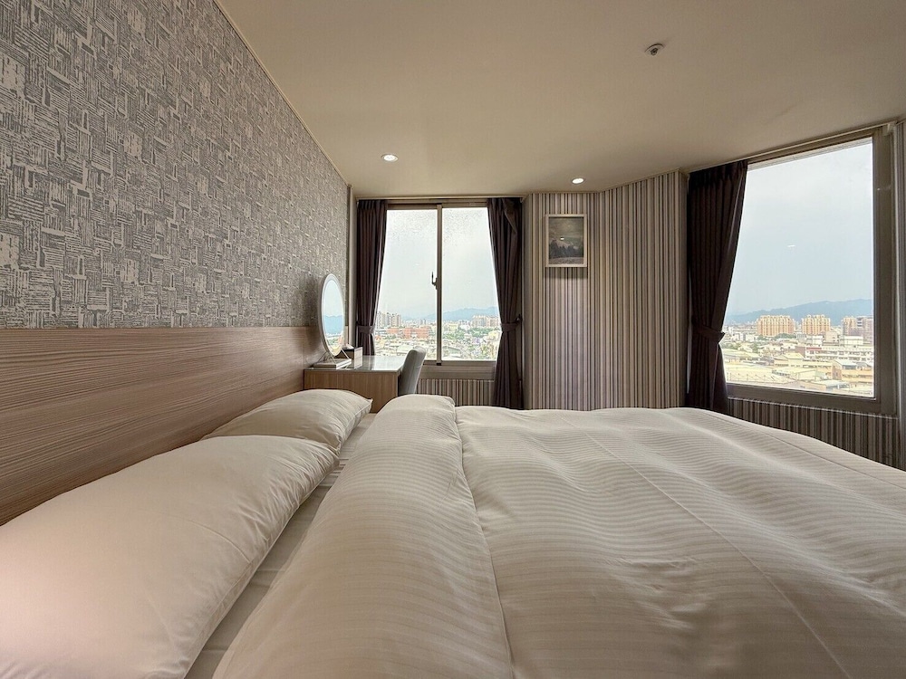 ElEnce Hotel