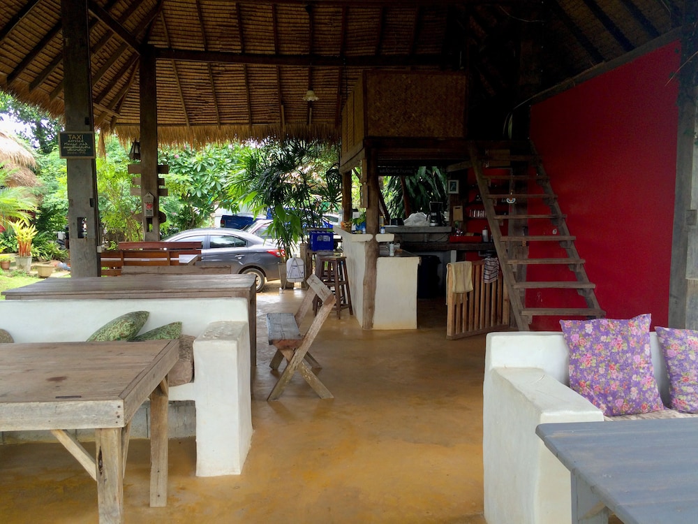 Sipsongpanna Resort Pai