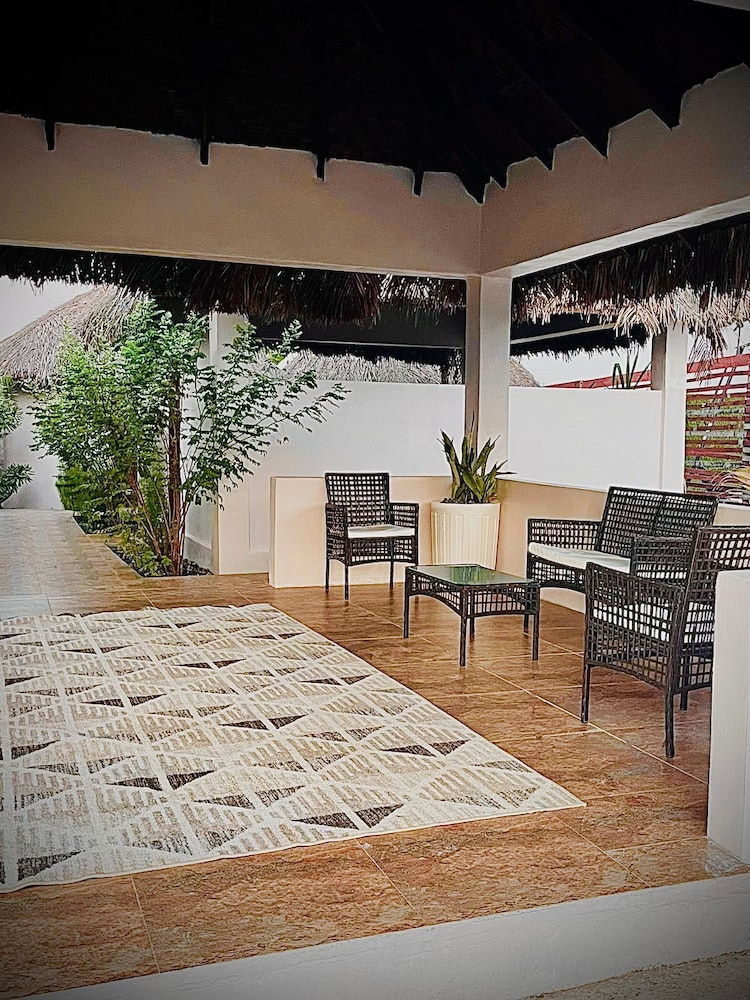 B. Home Resort and Spa