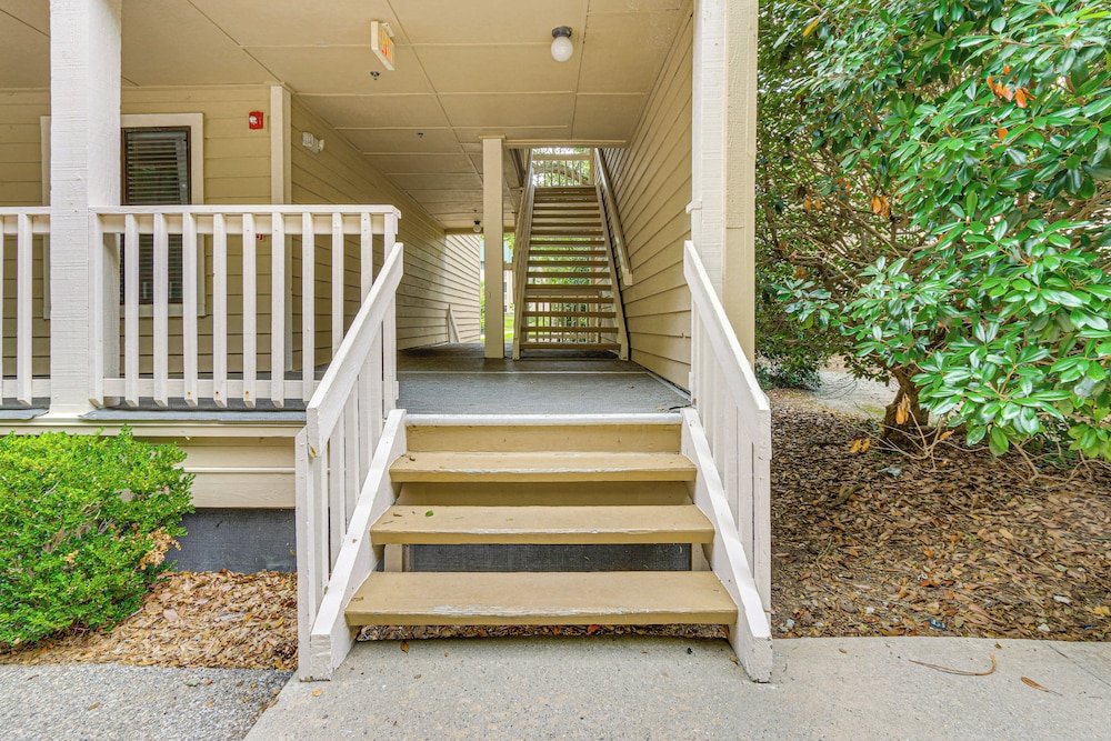 Beach & Pool Access: Serene Hilton Head Haven!