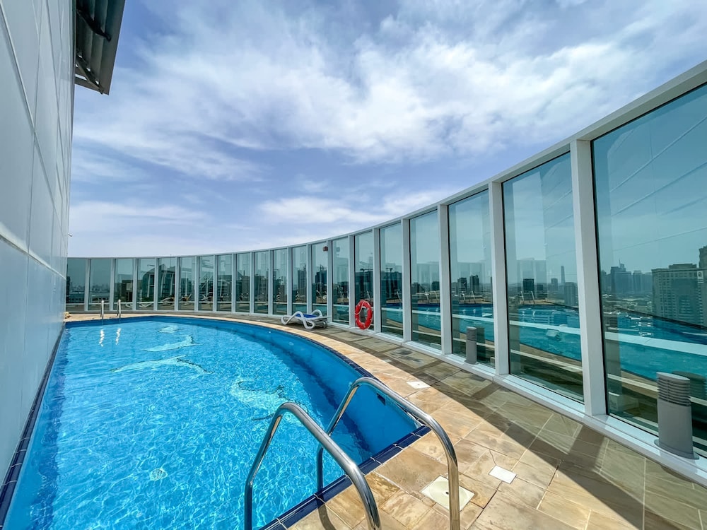 Prime Studio Stay in Barsha Heights