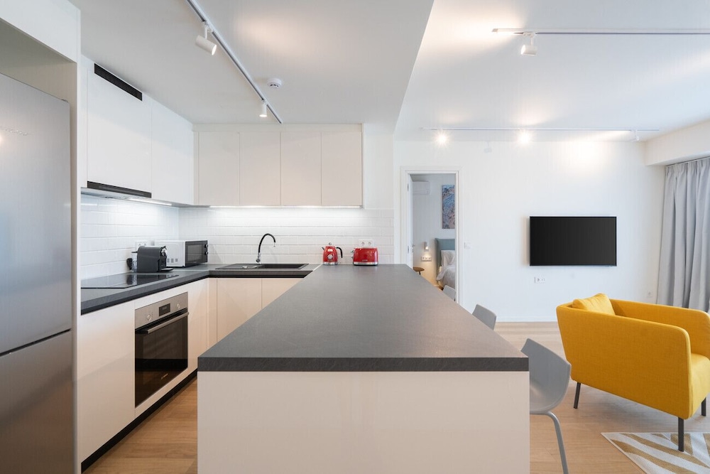 LIV Athinum 1 - Luxury Apartment 3B