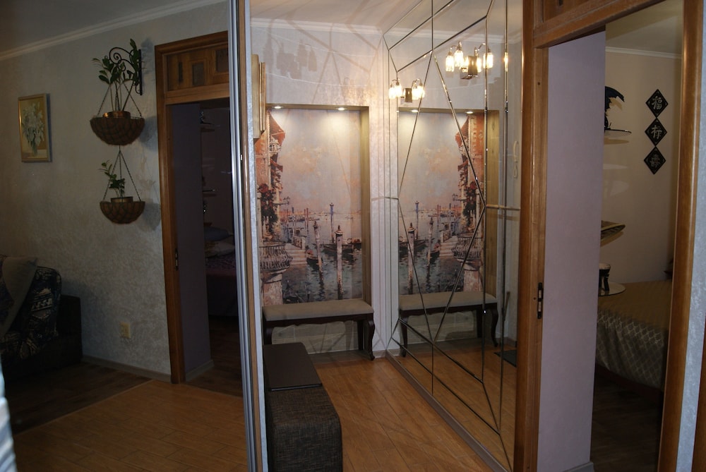 Photo 33