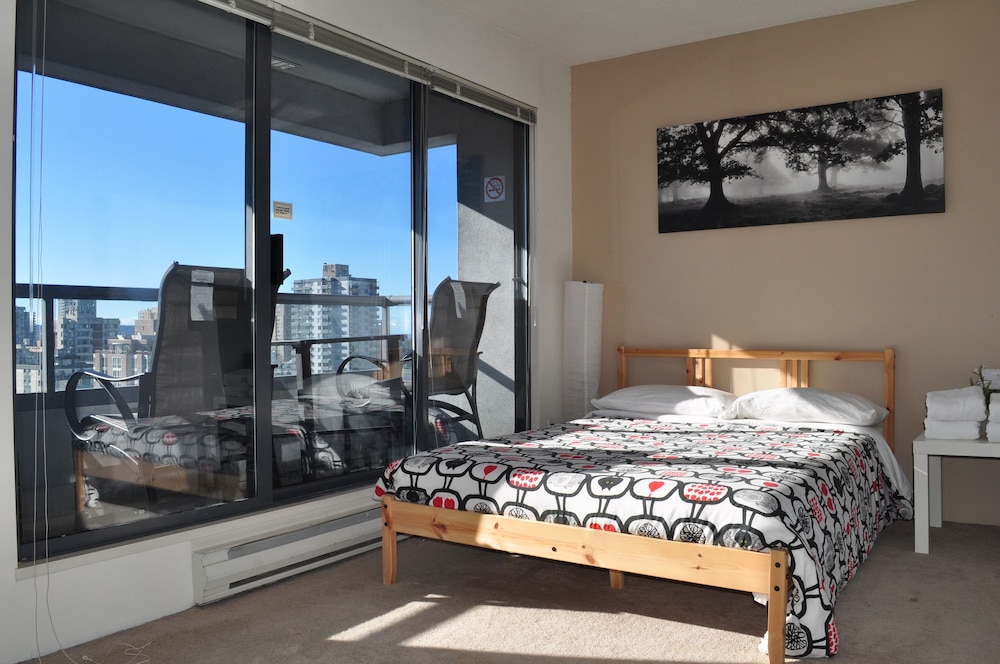 Apartments in Downtown Vancouver