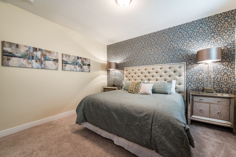 Wonderful 8Bd w/ Pool & GameRoom @ Encore 461 - Image 4